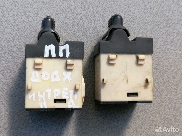 Кнопка стеклоподъемн.перед. Dodge Intrepid 1998-04