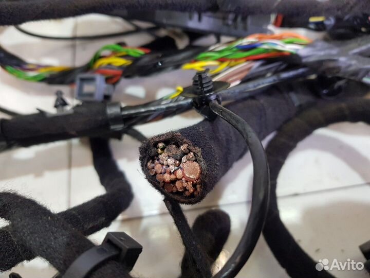 Электропроводка салонная (Jeep Renegade)