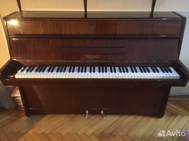 Пианино Petrof