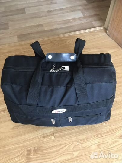 Сумка дорожная, спортивная, на колесах