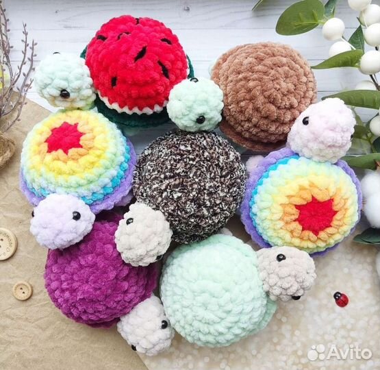 Вязаные игрушки, брелок, лягушка, осьминожка