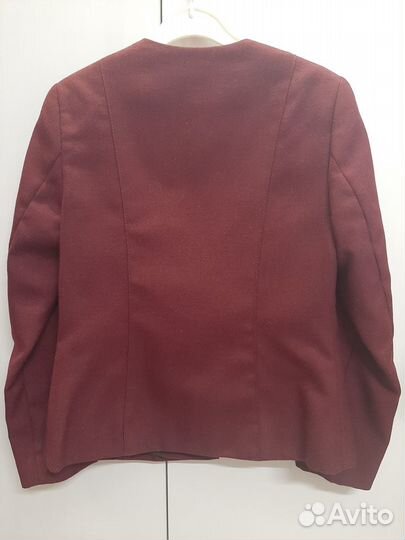 Школьный пиджак для девочки. Жакет