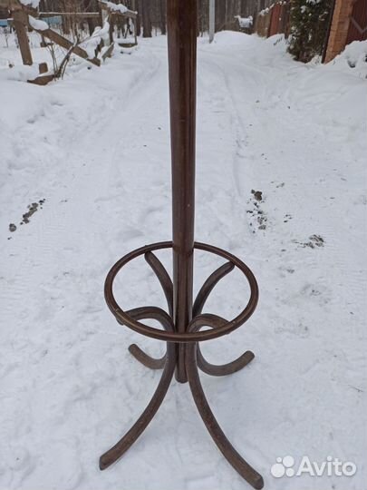 Антикварная вешалка