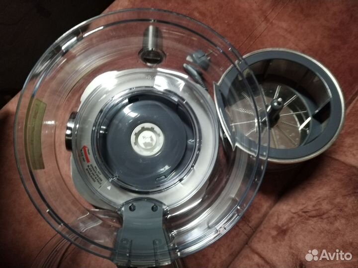 Кухонный комбайн Kenwood FP270 series