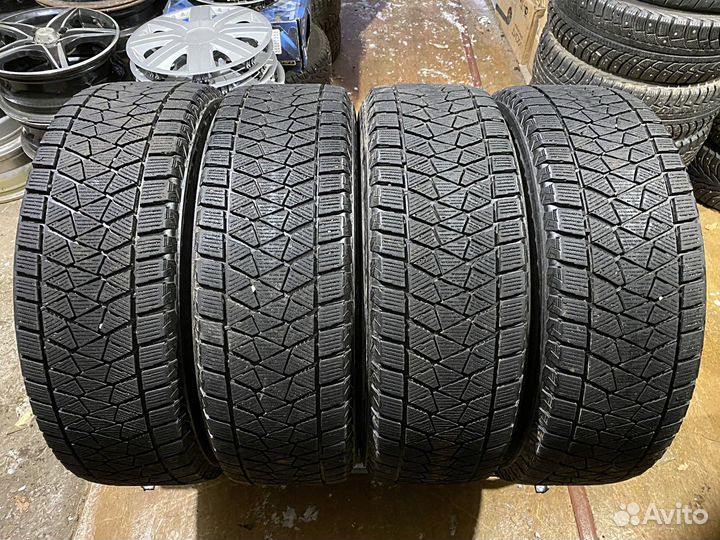 Bridgestone Blizzak DM-V2 225/65 R17 102S