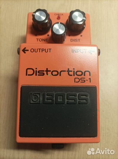 Гитарная педаль boss ds-1
