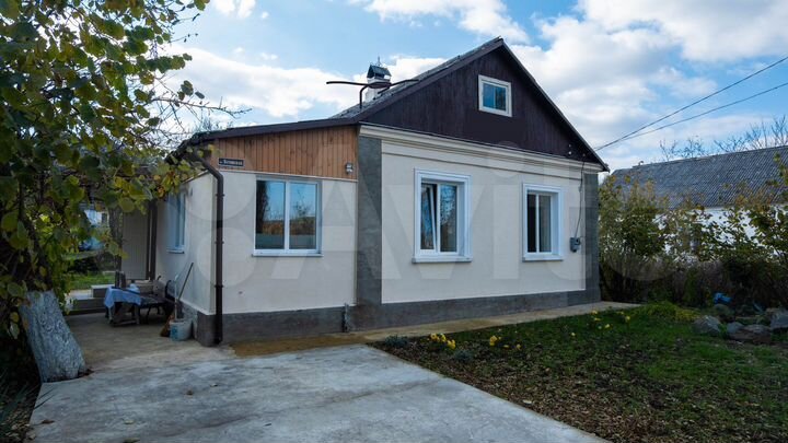 Дом 63 м² на участке 6 сот.