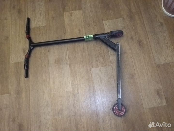 Трюковой самокат