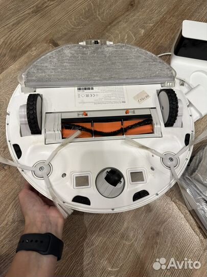 Робот-пылесос Xiaomi Robot Vacuum-Mop Essential