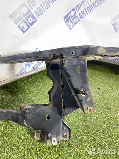 Передняя панель (Телевизор) Bmw X5 кроссовер 3.0