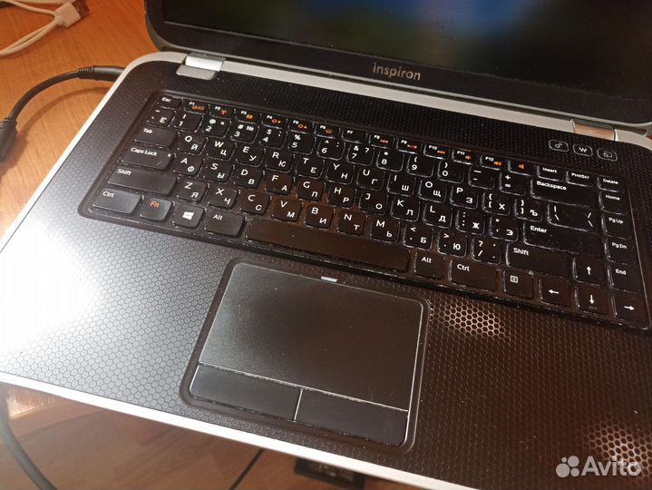 Ноутбук dell inspiron 7520