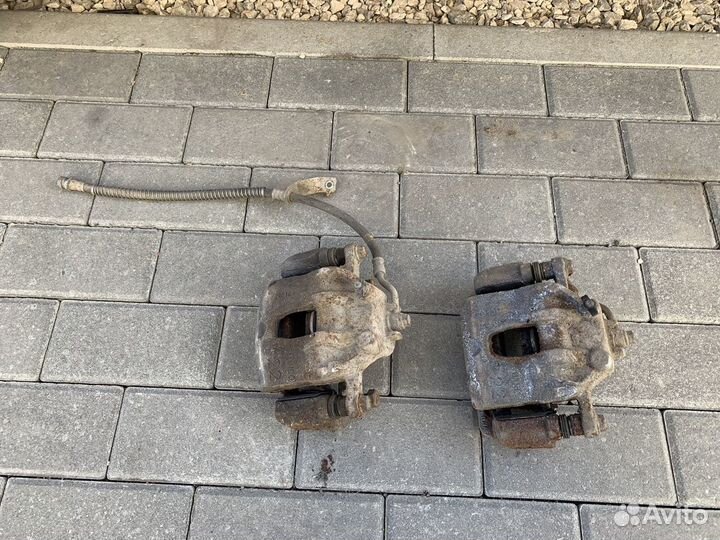 Hyundai solaris (11-16) передний правый суппорт ор