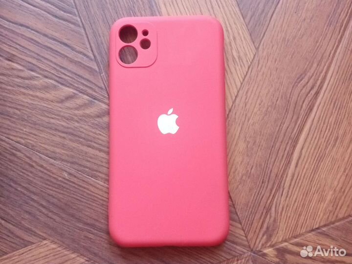 Чехол на iPhone 11
