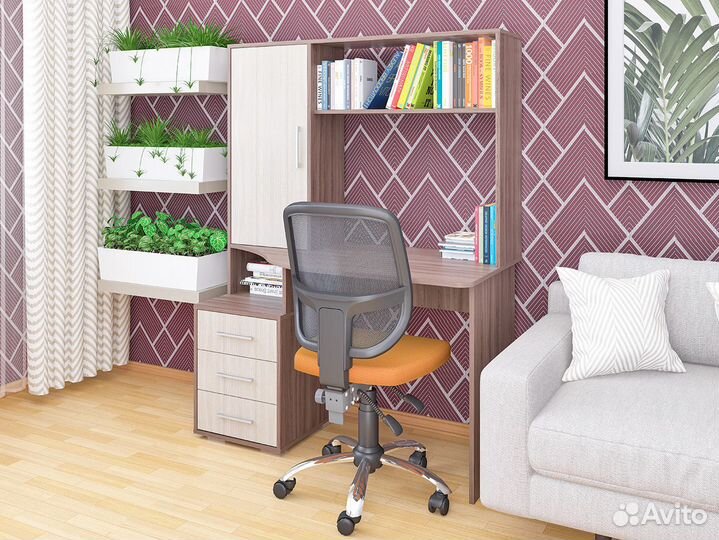 Стол компьютерный