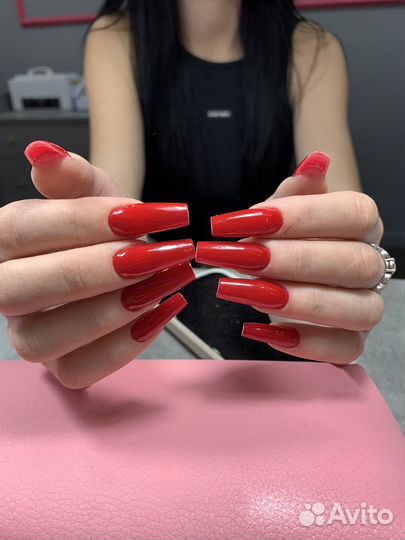 Маникюр, наращивание ногтей