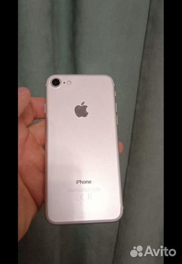 iPhone 7, 32 ГБ