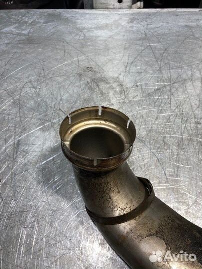 Патрубок интеркулера левый Mercedes S-Class W222