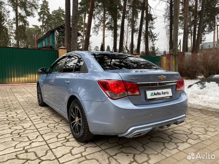 Chevrolet Cruze 1.6 AT, 2010, 200 000 км