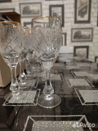 Хрустальные рюмки на ножке набор