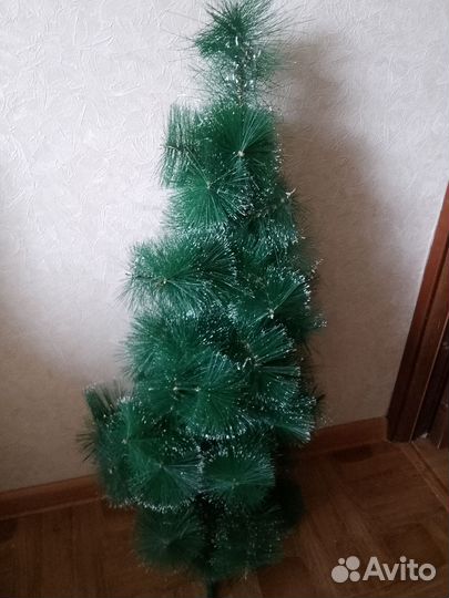 Елка искусственная