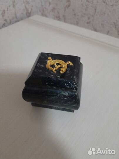 Шкатулка из натурального камня