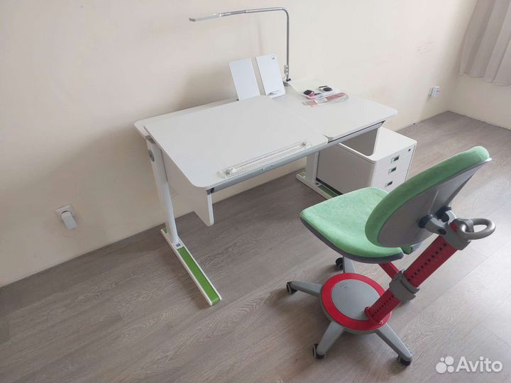 Письменный стол moll