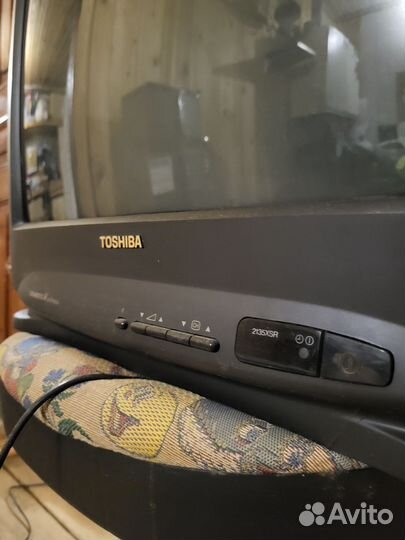 Телевизор Toshiba 2135XSR