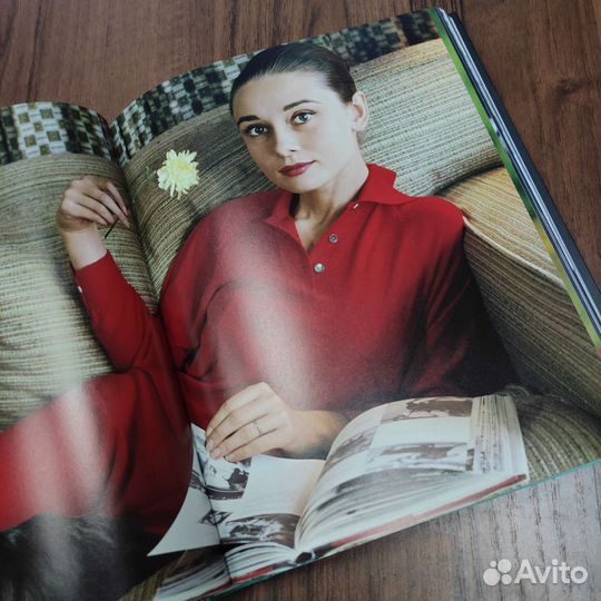 Книга Audrey Hepburn. Photographs 1953–1966