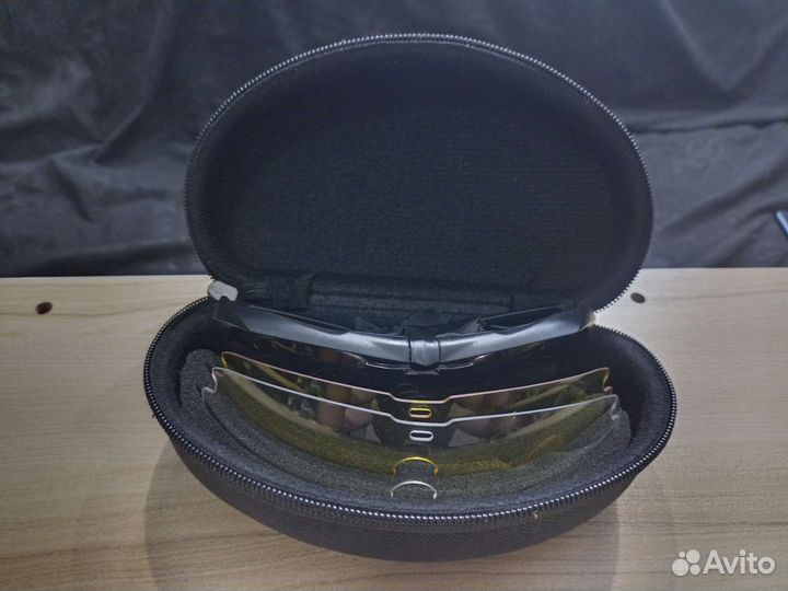 Солнцезащитные спортивные очки с диоптр. вставками