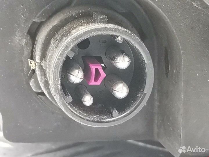 Фара передняя для Volkswagen Passat 5 3B0941018J