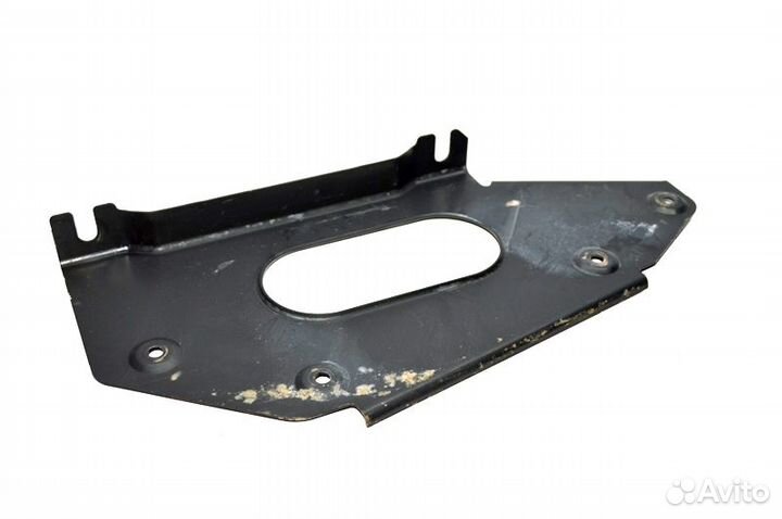 Закрепляющая рама отделения для хранения mercedes