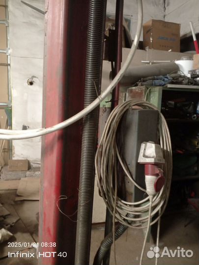 Продам 2 подьемника