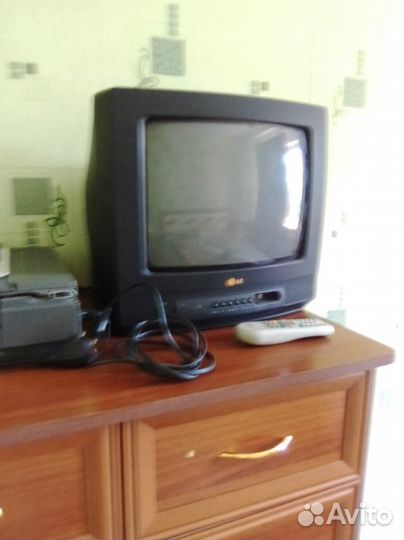Телевизор
