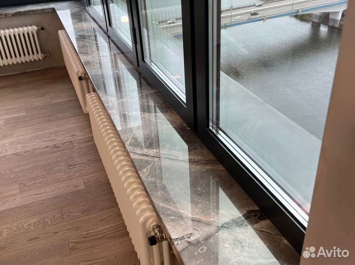 Подоконники из бежевого мрамора Венеция деликато