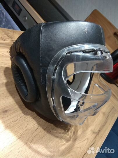 Шлем для тхэквондо Larsen натуральная кожа