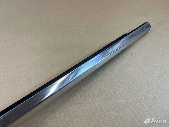 Бархотка внешняя двери передней левой Соната 6