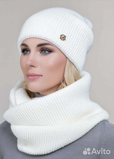 Комплект шапка и хомут зимняя