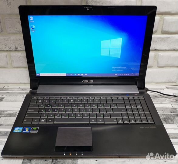 Ноутбук Asus на i7