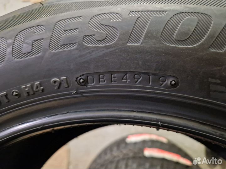 Bridgestone Blizzak DM-V2 255/55 R18