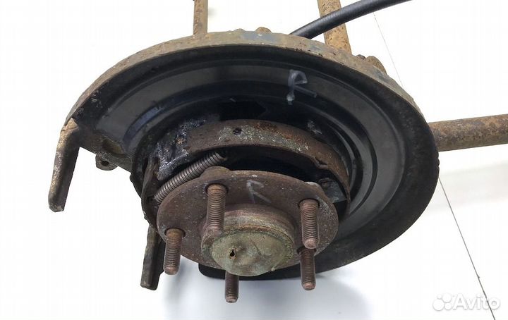 Додж Интерпид Ступица правая задняя