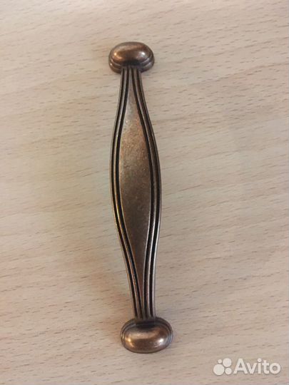 Мебельные ручки