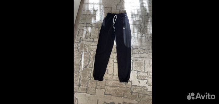 Спортивный костюм женский