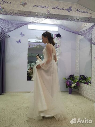 Свадебное платье