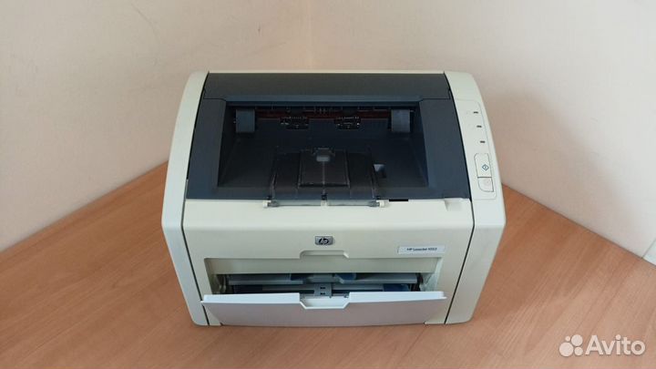 Принтер лазерный hp1022