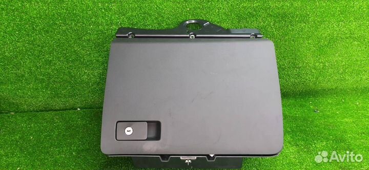 Бардачок в панель Volkswagen Passat B7 cczb 2013