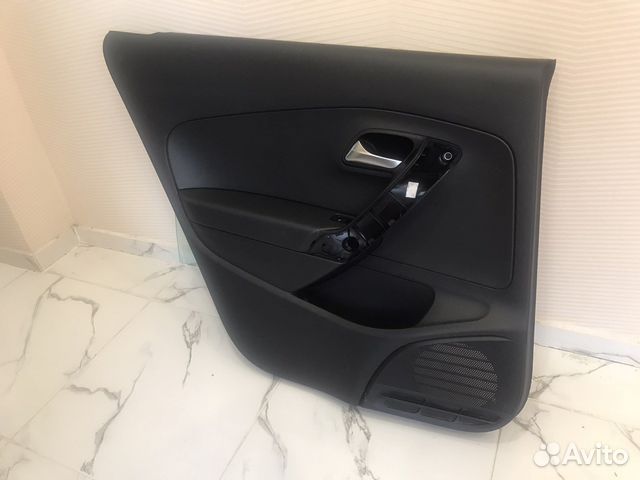 Обшивка задней левой двери фольксваген поло