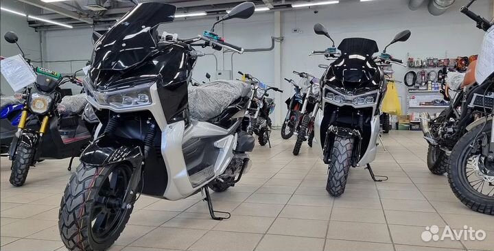 Максискутер promax ADV 200 (replica honda)