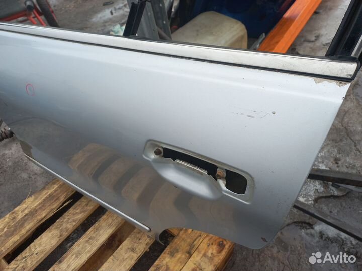 Дверь задняя левая Mitsubishi Galant EA 8 Галант