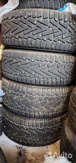 R20 Pirelli Ice Zero 2 275/35, PCD 5x112 DIA 66.6