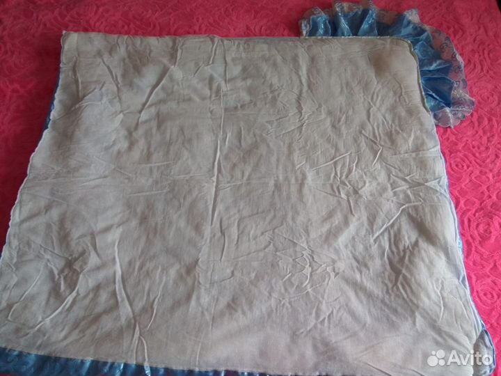 Голубое одеяло, пеленка, распашонка